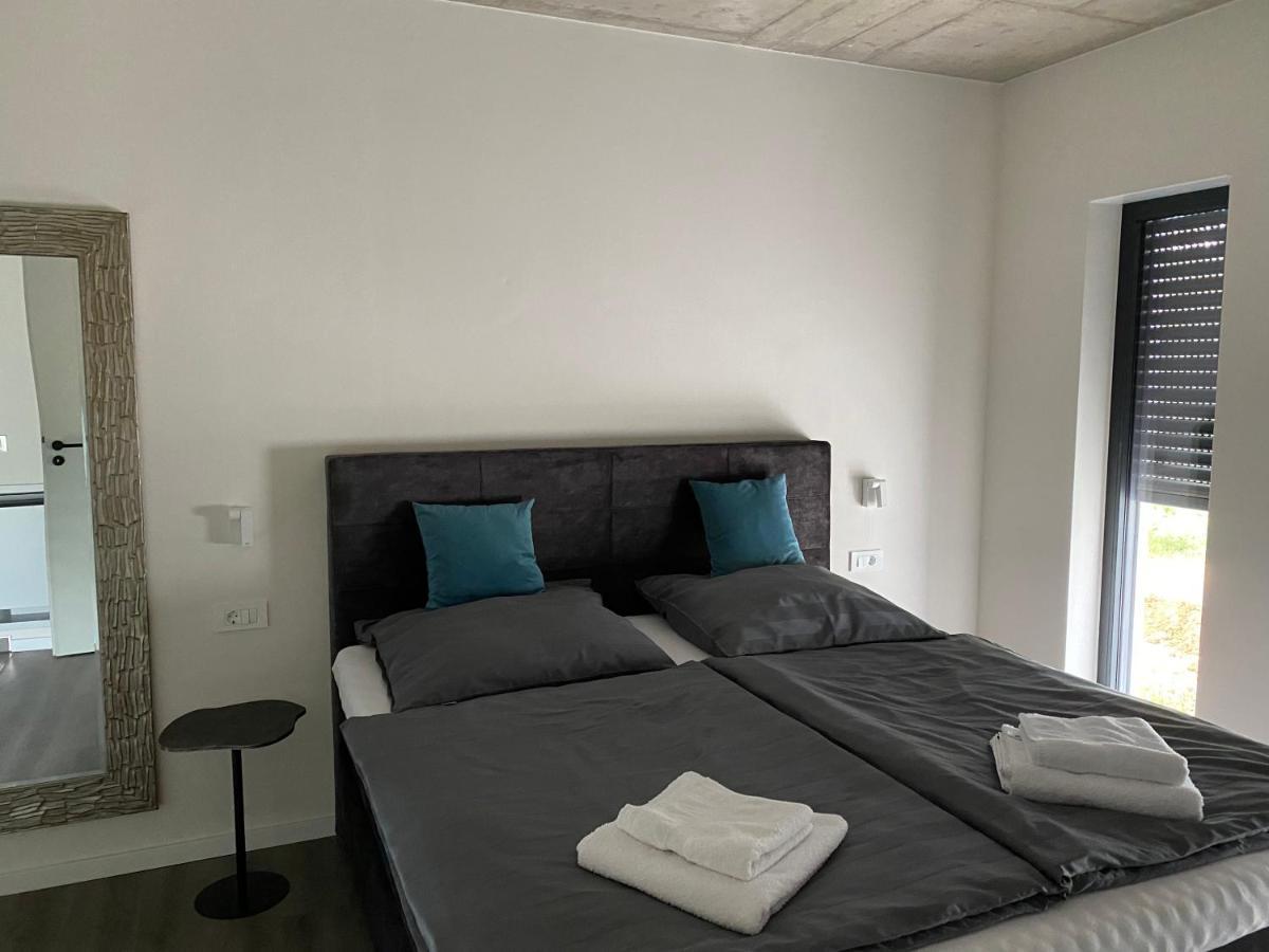 Villa Lujo Porec フンタナ エクステリア 写真