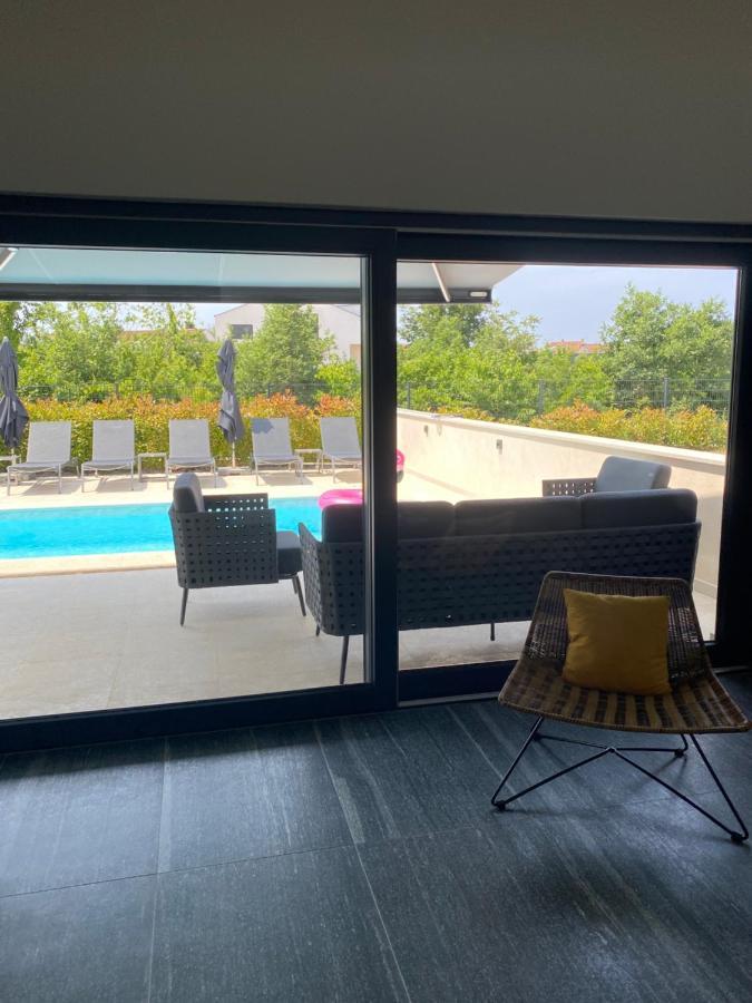 Villa Lujo Porec フンタナ エクステリア 写真